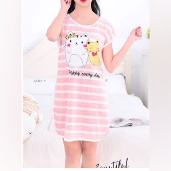 Rabbit Print Nightdress   - Picture 6 of 6